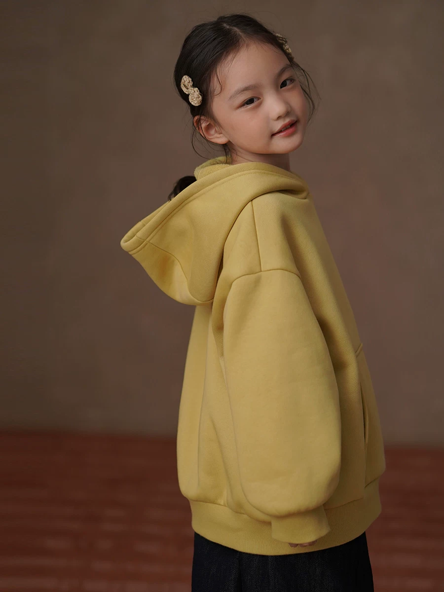 Quần áo trẻ em Hazi Áo len lót lông cừu mùa đông cho trẻ em Áo len lót lông cừu ấm áp màu vàng rộng rãi Áo khoác có mũ trùm đầu cho bé trai và bé gái
