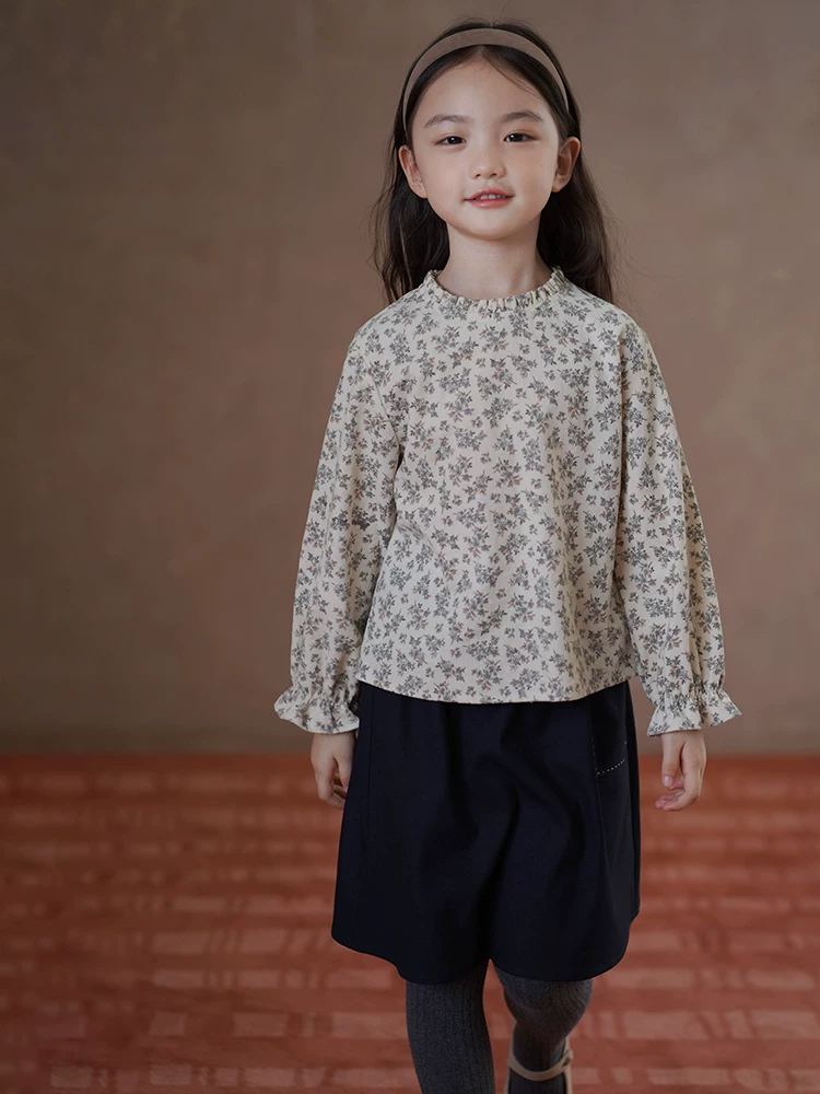 Quần áo trẻ em mùa xuân thu áo sơ mi trẻ em phong cách Hàn Quốc áo sơ mi hoa ngọt ngào áo cotton nhung kẻ cho bé gái lớn hơn