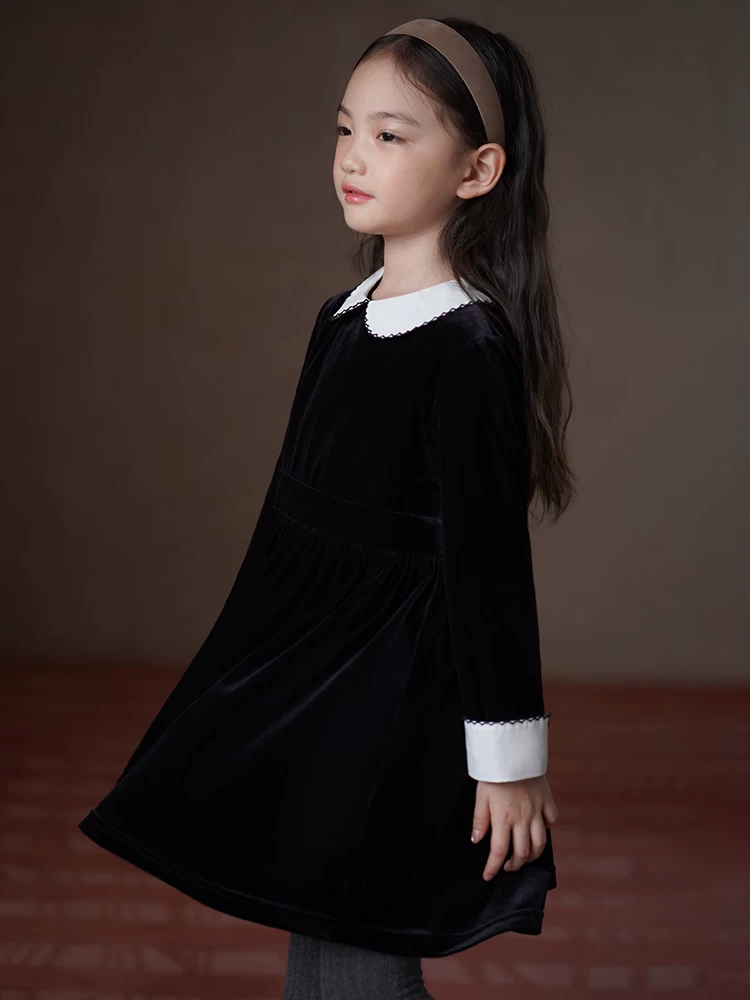 Quần áo trẻ em mùa thu đông váy trẻ em màu đen trắng tương phản phong cách preppy váy dài vừa phải váy nhung bé gái váy bé gái
