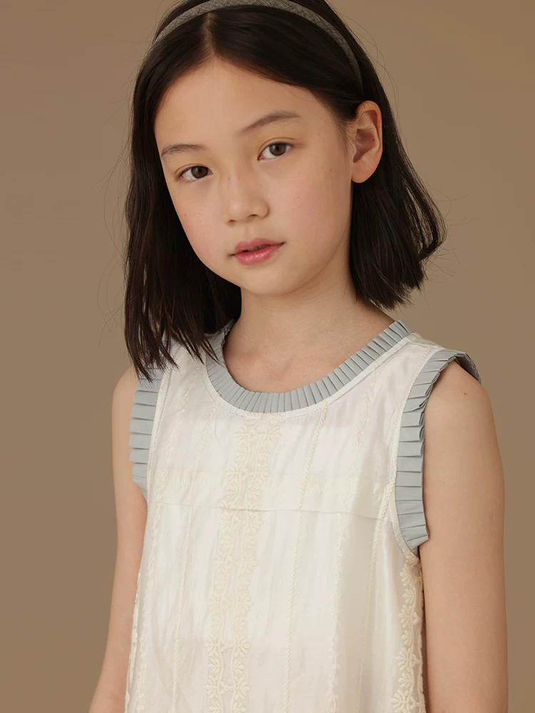 Quần áo trẻ em váy vest trắng thêu họa tiết cổ tích dành cho trẻ lớn, váy mùa hè cho bé gái, cảm giác cao cấp.