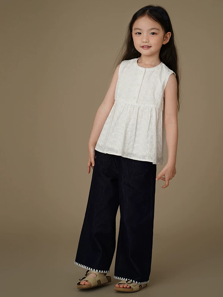 Quần áo trẻ em áo sơ mi cotton trắng không tay dành cho bé gái trang phục mùa hè tươi mát dễ thương dành cho trẻ lớn hơn