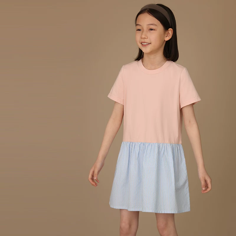 Quần áo trẻ em Hazi Mùa hè Mới Dopamine Trang phục bé gái Màu kẹo Phong cách cha mẹ và con cái Váy ngắn tay giản dị cho bé gái