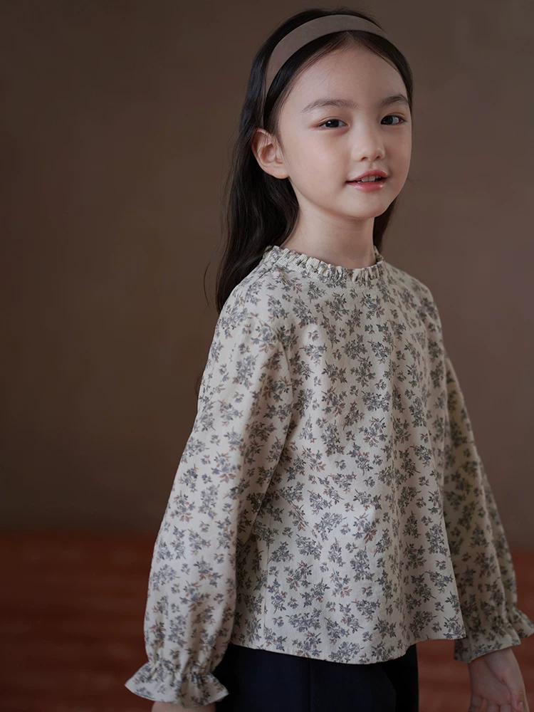 Quần áo trẻ em mùa xuân thu áo sơ mi trẻ em phong cách Hàn Quốc áo sơ mi hoa ngọt ngào áo cotton nhung kẻ cho bé gái lớn hơn