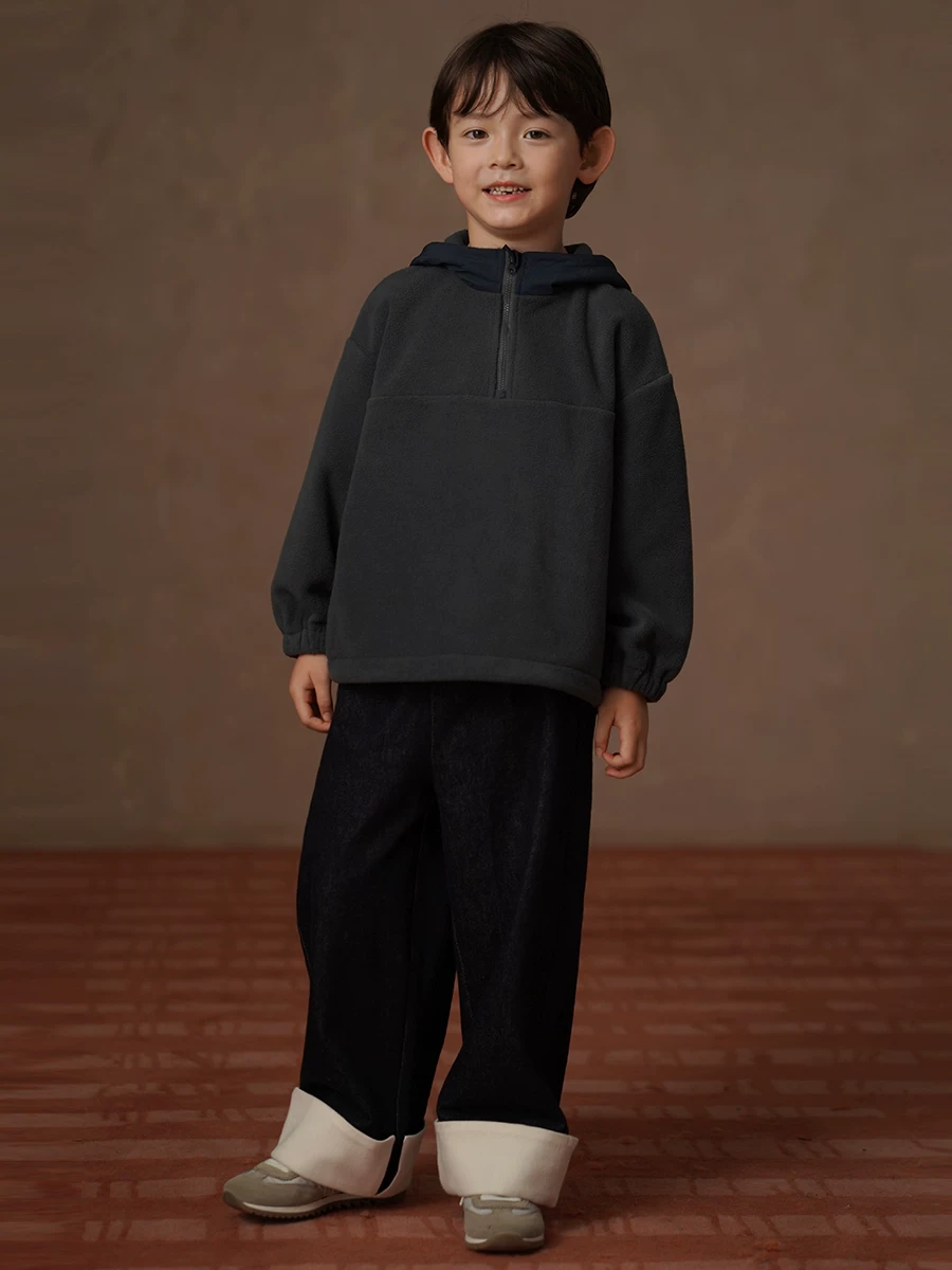 Quần thường ngày mùa đông cho trẻ em, quần denim lót lông cừu ấm áp, quần ống thẳng cho bé trai và bé gái, đa năng và rộng rãi.