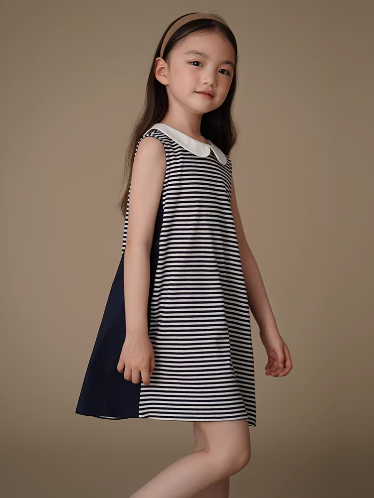 Quần áo trẻ em mùa hè: váy hai dây sọc cho bé gái, váy dệt kim dài trung bình cho bé gái, kiểu dáng thời trang.