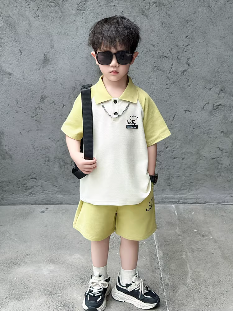 Bộ trang phục hè cho bé trai 2025, bộ hai mảnh áo polo hoạt hình mùa hè mới cho trẻ em, quần áo hè mỏng cho bé
