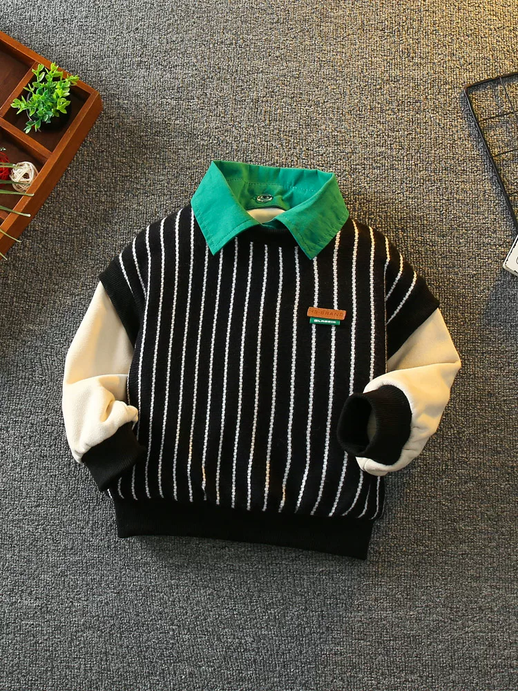 Áo len nỉ bé trai mùa đông 2025, quần áo trẻ em mới, thời trang, áo giữ ấm dày dặn tích hợp lớp lông cừu