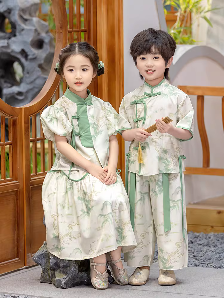 Trang phục Hanfu cho trẻ em, trang phục Đường phong cách Trung Hoa cho bé trai, trang phục cổ xưa cho bé gái, trang phục biểu diễn văn hóa truyền thống Trung Quốc kiểu Trung Hoa mùa hè cho bé trai ngày 1 tháng 6.