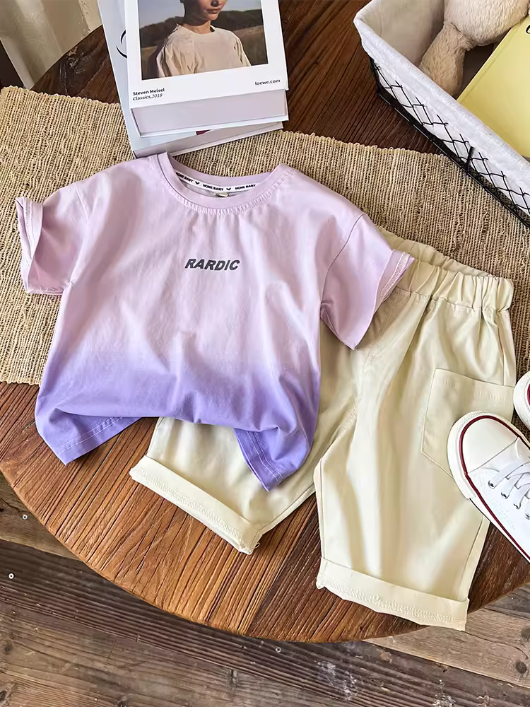 Bộ trang phục hè 2025 cho bé trai, thời trang mới, quần áo hè trẻ em phong cách Hàn Quốc, bộ hai mảnh tay ngắn hợp xu hướng