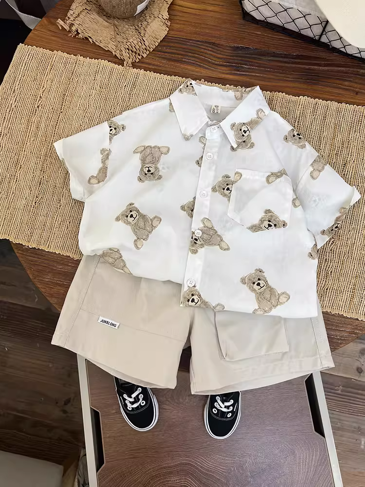 Bộ trang phục mùa hè mỏng nhẹ kiểu dáng thời trang năm 2025 cho bé trai, quần áo trẻ em hợp xu hướng, quần áo ngắn tay trẻ em sành điệu, trang phục mùa hè thường ngày cho bé trai đẹp trai