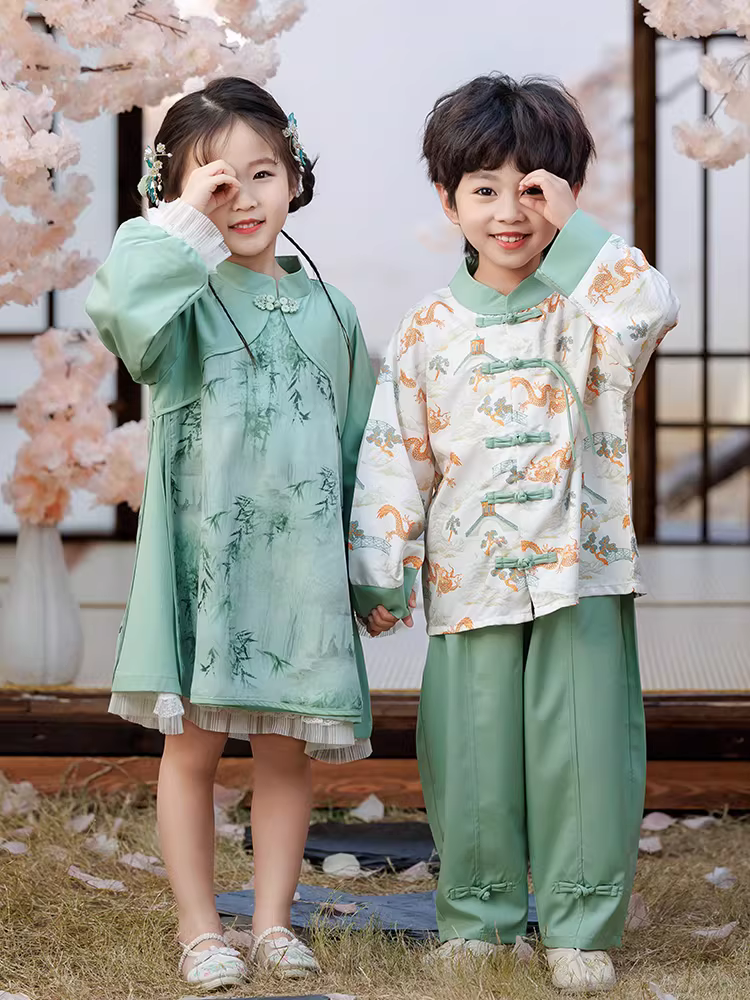 Bộ đồ Tang mùa xuân thu cho bé trai và bé gái 2025 kiểu mới, trang phục truyền thống Trung Hoa cho anh chị em, trang phục biểu diễn cổ điển cho bé trai bé gái, Hanfu cho bé