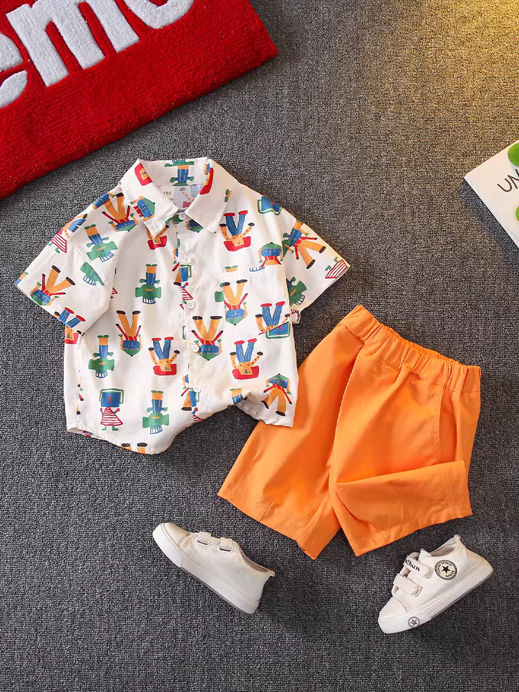 Bộ quần áo hè 2025 cho bé, thời trang in hình toàn thân, áo thun ngắn tay, kiểu dáng thời trang