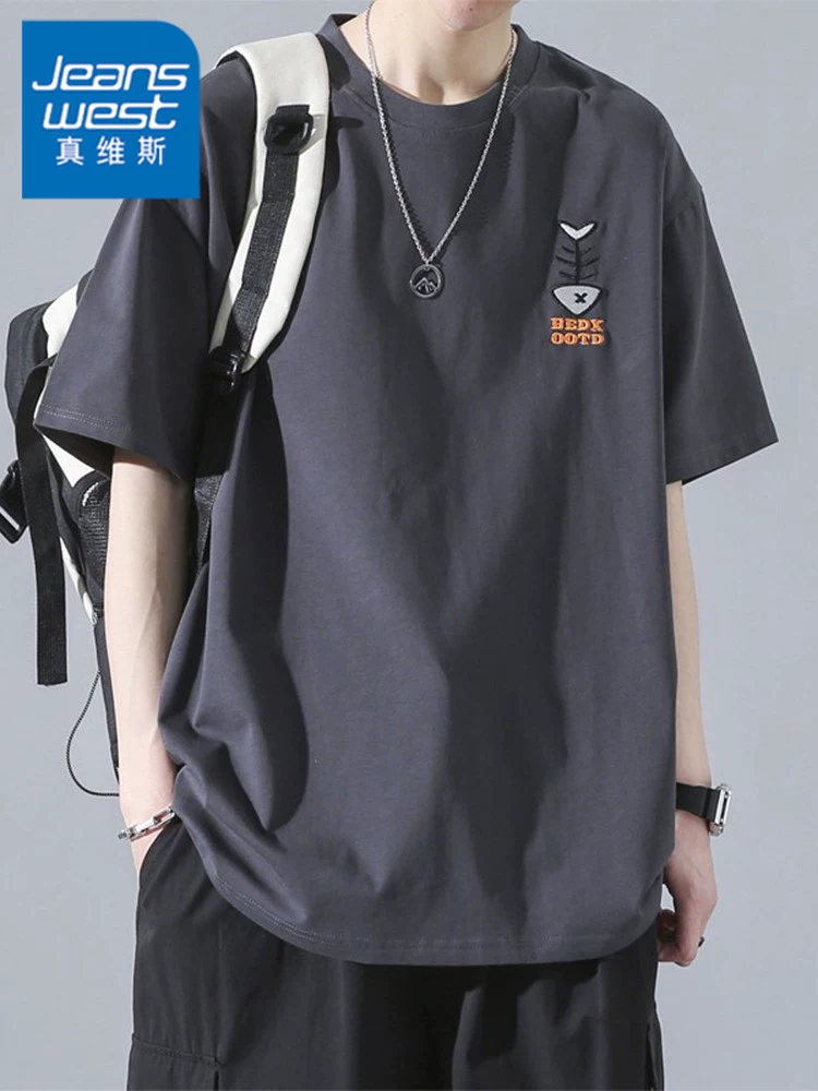 Áo thun ngắn tay thêu họa tiết cotton nguyên chất thương hiệu thời trang Jeanswest dành cho nam, áo thun mùa hè dáng rộng cổ tròn, chất liệu dày dặn, phong cách thường ngày.