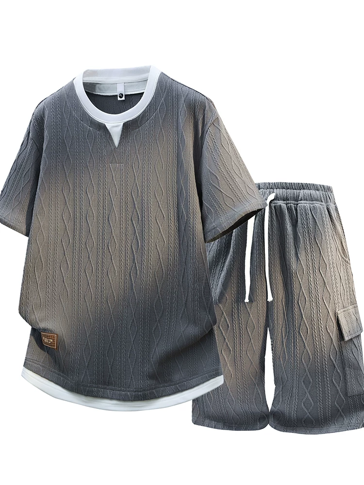 Bộ đồ hai mảnh giả hai lớp phong cách Mỹ của Jeanswest dành cho nam, bộ đồ hai mảnh rộng rãi, thời trang, thoáng khí cao cấp mùa hè.