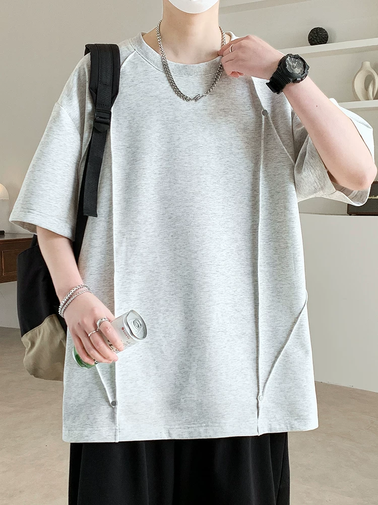 Áo thun cổ tròn đinh tán phá cách phong cách Mỹ của Jeanswest dành cho nam, dáng rộng mùa hè, thương hiệu thời thượng cao cấp, áo ngắn tay thoáng khí.