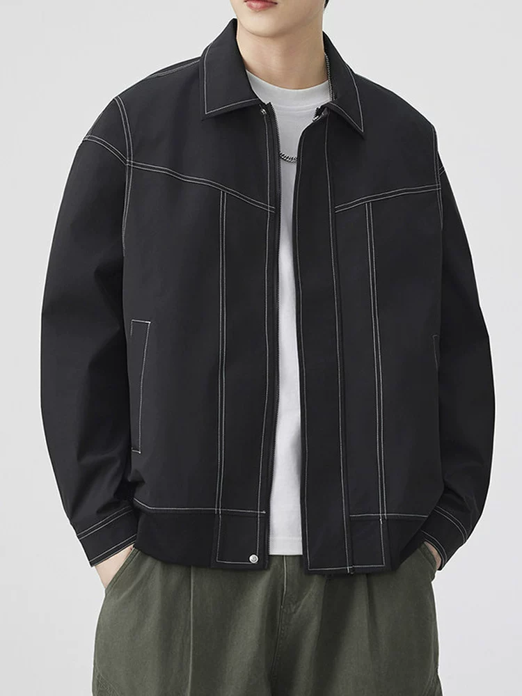 Áo khoác nam kiểu Mỹ thời thượng của thương hiệu Jeanswest, áo khoác ngoài rộng rãi, đa năng, phong cách thường ngày cho mùa thu.