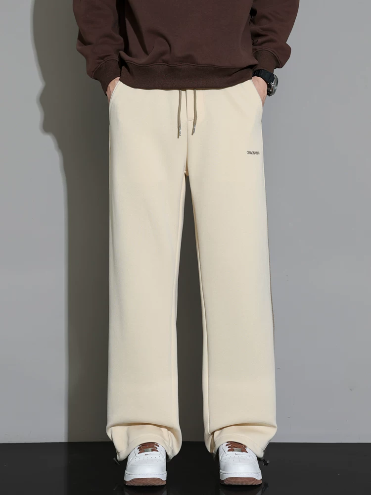Quần dài nam Jeanswest kiểu Mỹ, ống đứng, ba sọc, phong cách thường ngày, mùa xuân thu, dáng rộng, thời trang và cao cấp.
