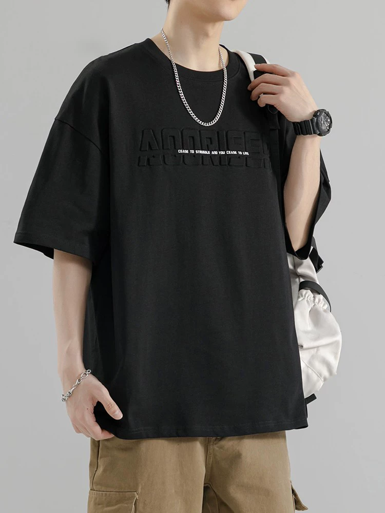 Áo thun cotton nguyên chất cao cấp Jeanswest, thiết kế nổi 3D, dáng rộng thời trang, chất liệu dày dặn, mẫu mới hè 2025.