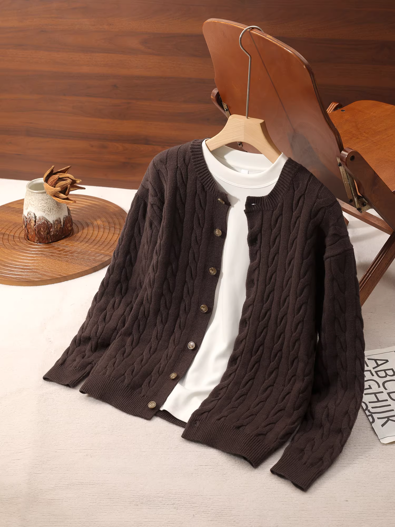 Áo khoác cardigan nam dệt kim jacquard màu trơn JIEYI, ấm áp mùa thu đông, phong cách retro nghệ thuật