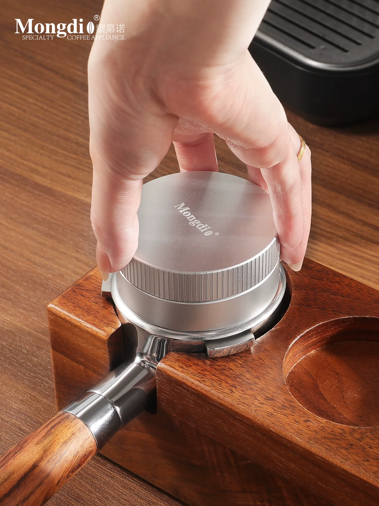 Mongdio máy phân phối bột tự trọng lực máy ép cà phê không cần điều chỉnh bằng thép không gỉ dụng cụ pha cà phê espresso 51/58mm