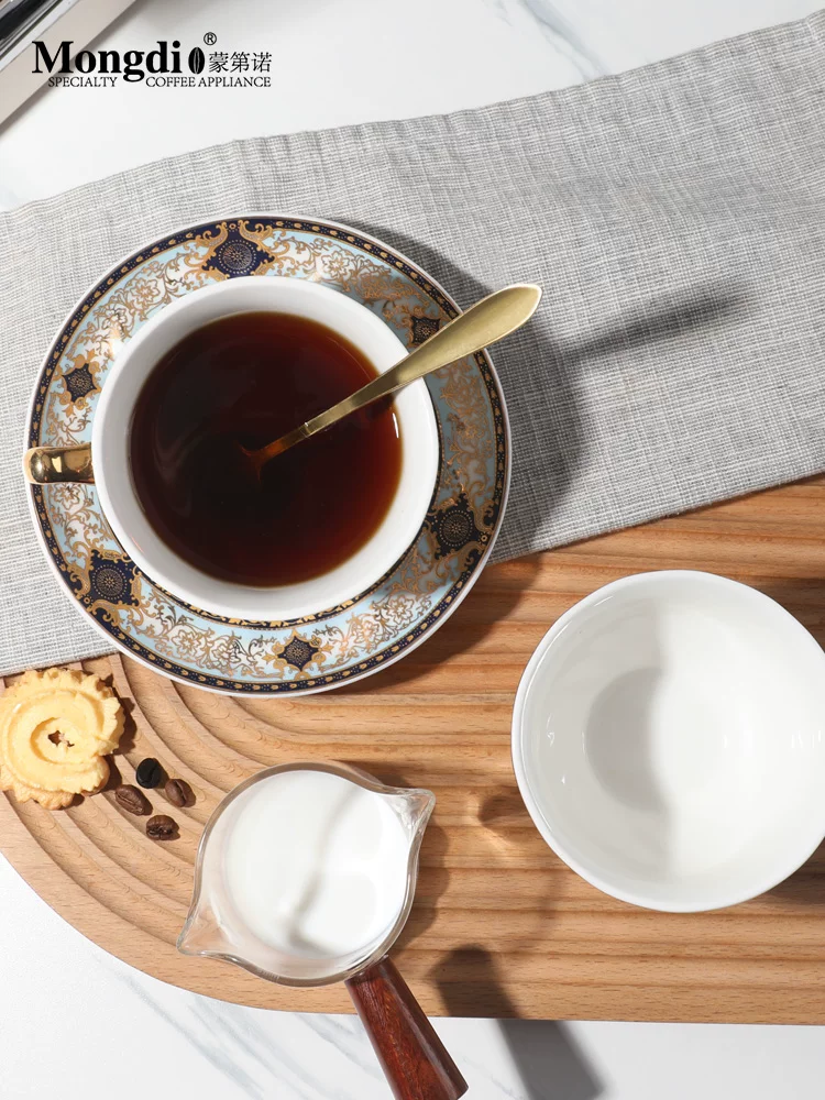 Tách cà phê gốm sứ Mongdio dùng trong gia đình, tách cà phê và đĩa lót cao cấp tinh tế kèm thìa, tách nhỏ kiểu dáng đẹp sang trọng cao cấp.