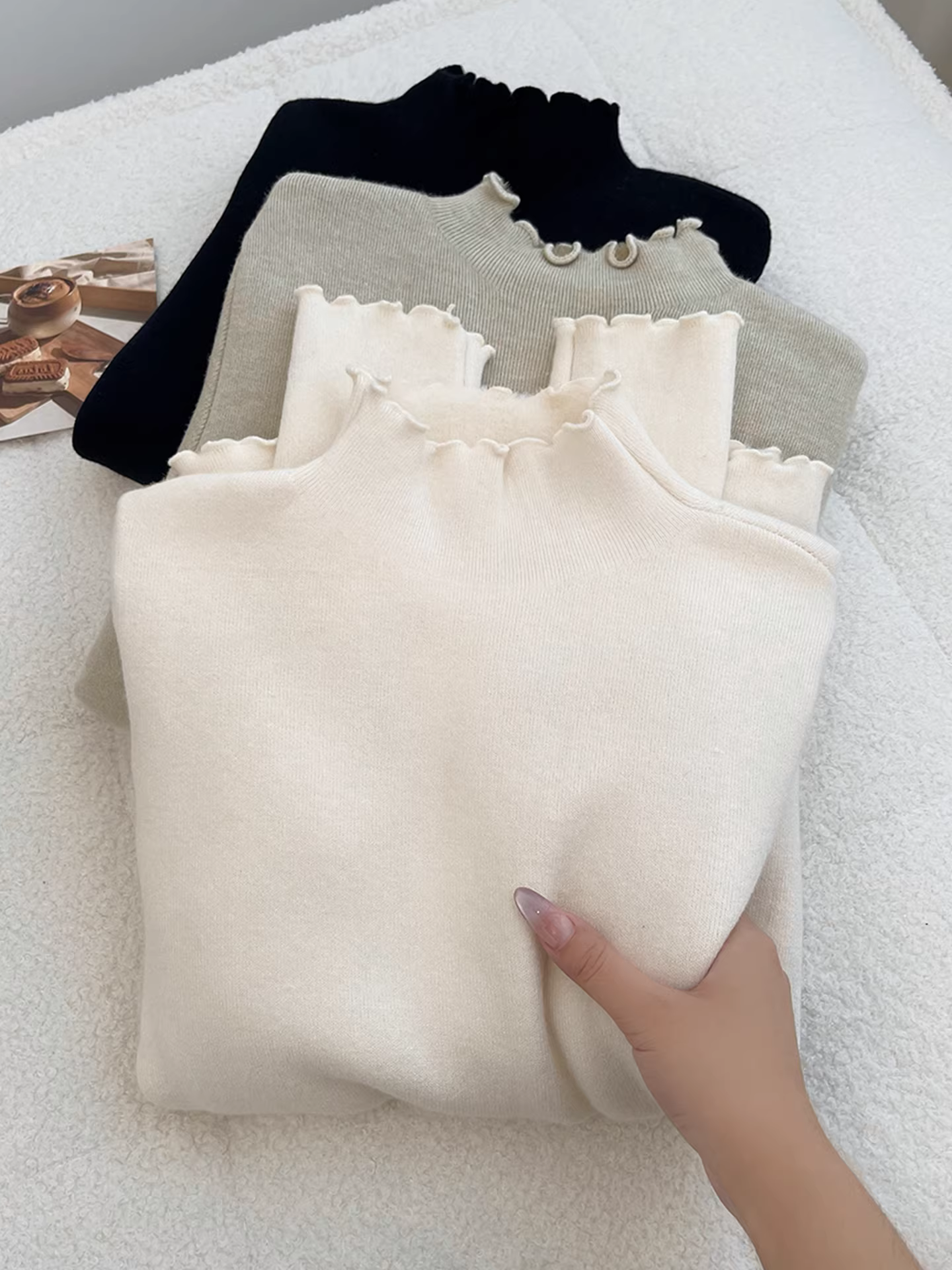 Giảm giá quần áo nữ châu Âu, áo len dệt kim dày kiểu Pháp giảm giá, áo len lót lông cừu mùa thu đông.