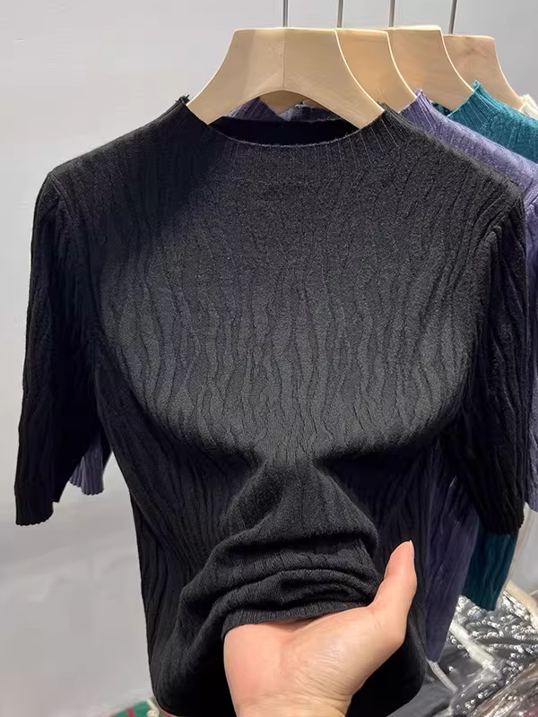 Hàng thanh lý áo nữ châu Âu, có mác cắt, áo len cổ nửa cao, tay lửng, kiểu dáng độc đáo tôn dáng.