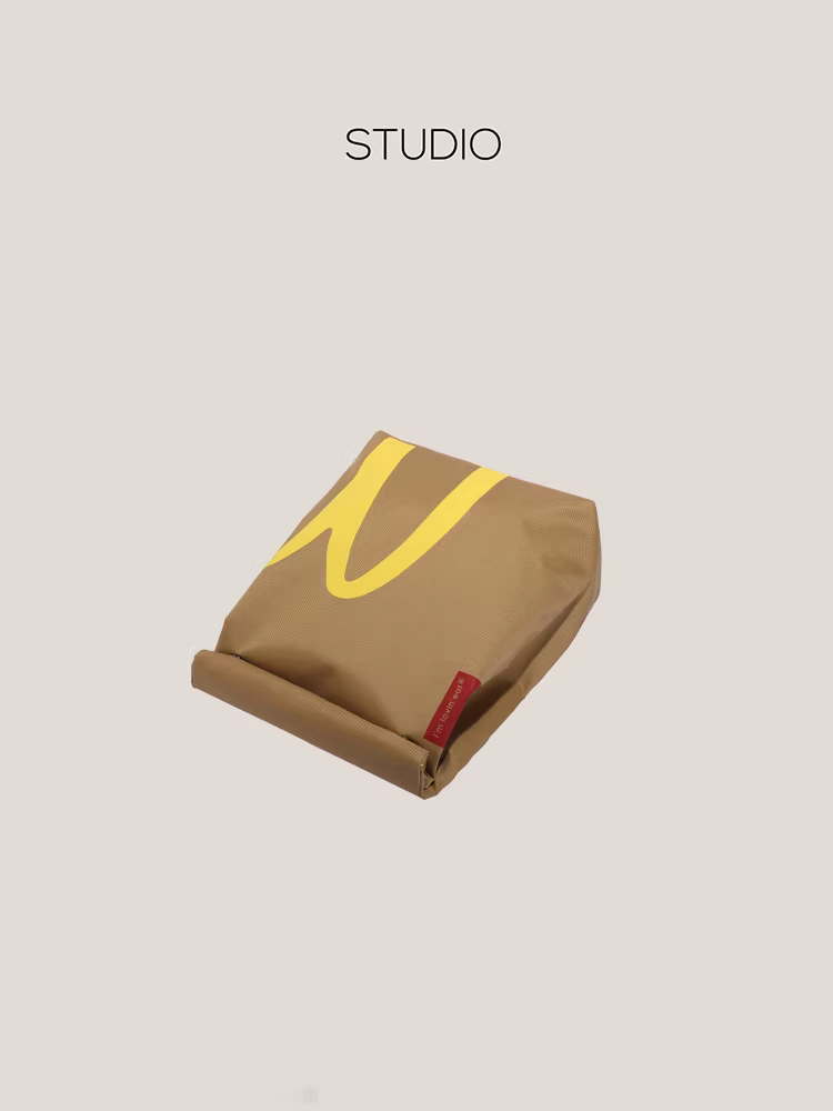 Ba lô McDonald's hot trend mạng xã hội 2025, ba lô cỡ lớn, cặp sách học sinh