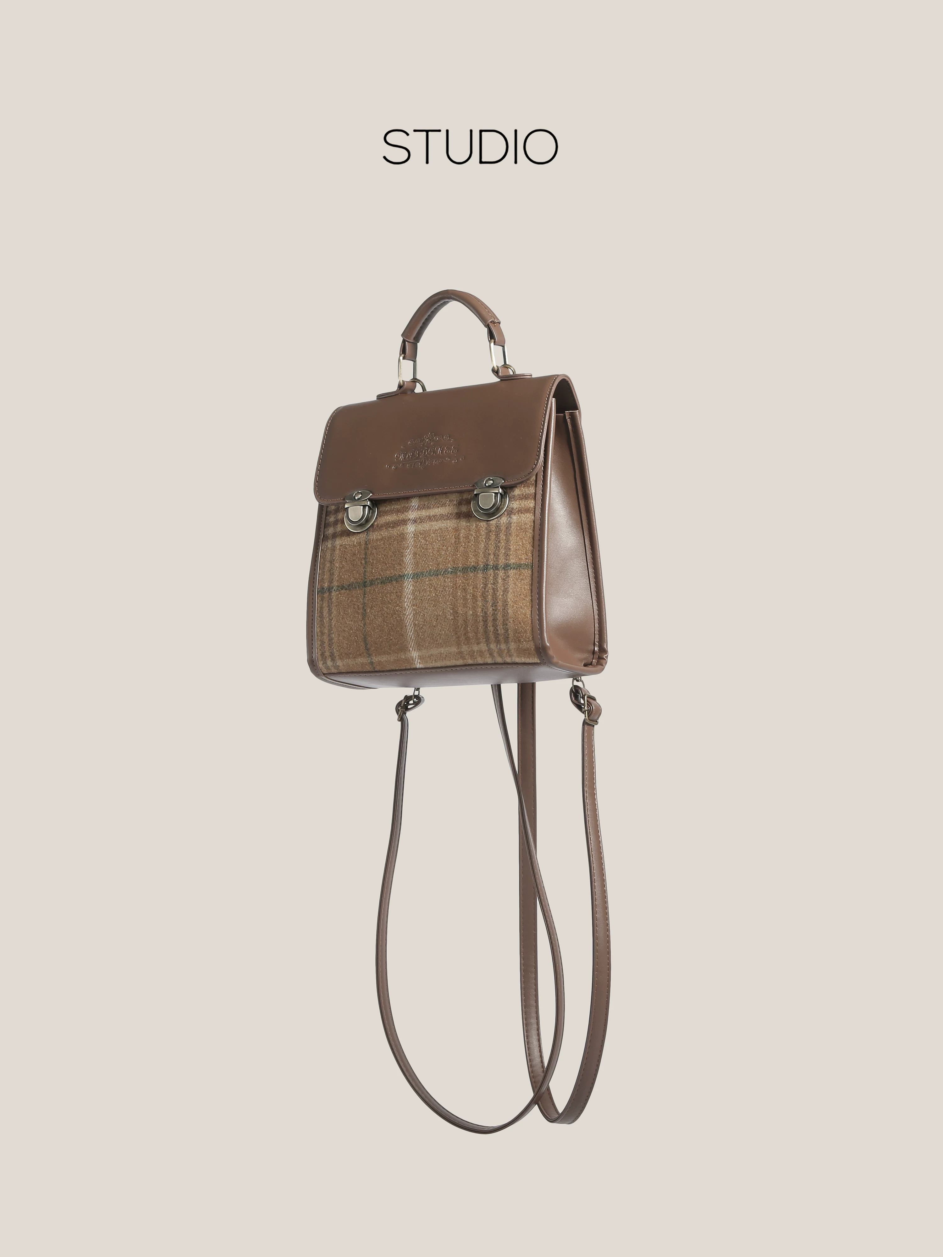 Ba lô Hàn Quốc thời trang nữ 2025, kiểu dáng mới, phong cách retro, chất liệu len kẻ caro, dành cho học sinh, sinh viên, đi làm hàng ngày.