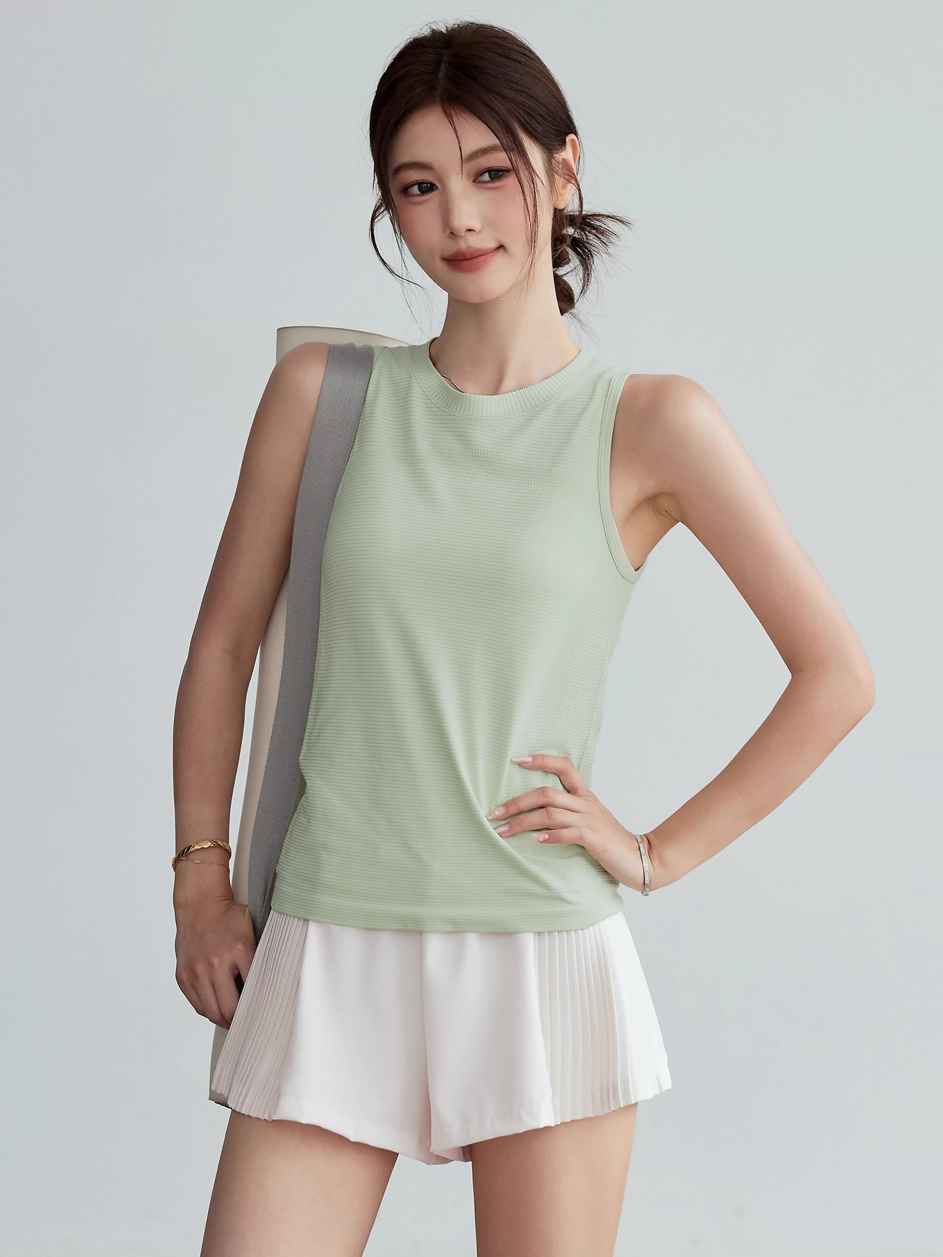 Áo vest tập yoga mỏng dành cho nữ, áo thể thao co giãn nhanh khô mùa hè, trang phục tập thể dục chạy bộ Pilates mới.