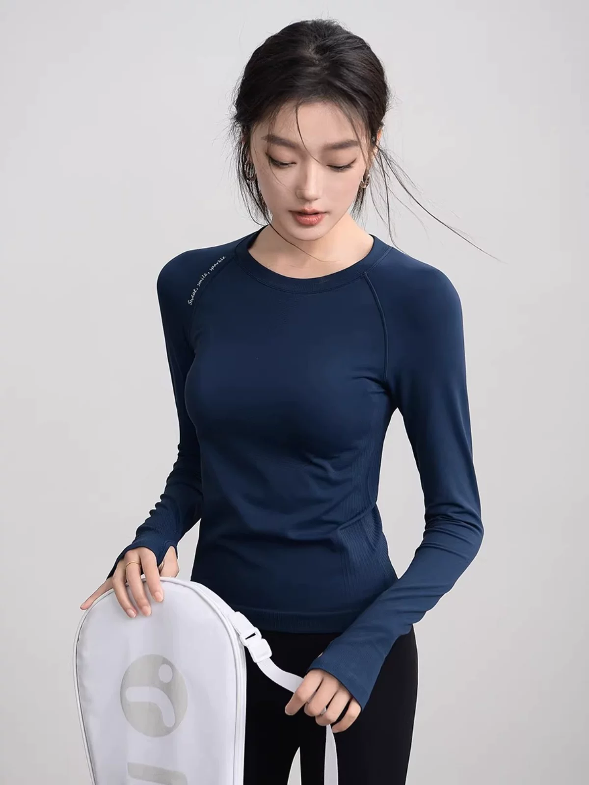 Áo tập yoga bó sát mùa thu đông mới, quần áo tập thể dục chạy bộ co giãn liền mạch dành cho nữ, tay áo dài