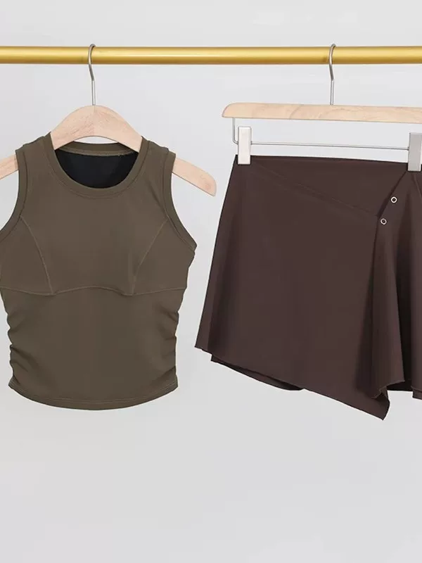 Bộ đồ tập yoga cao cấp hè 2025 dành cho nữ, áo vest và chân váy ngắn tập Pilates, thiết kế hai mảnh