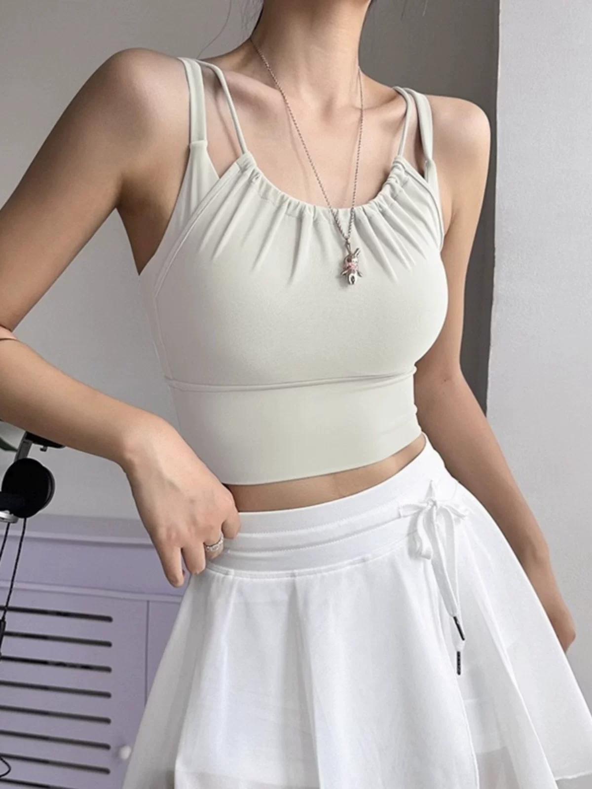 Áo vest thể thao giả hai mảnh, áo ngực tập yoga chuyên nghiệp chống sốc, áo ngực tập thể dục chạy bộ cho nữ, áo khoác ngoài mùa hè
