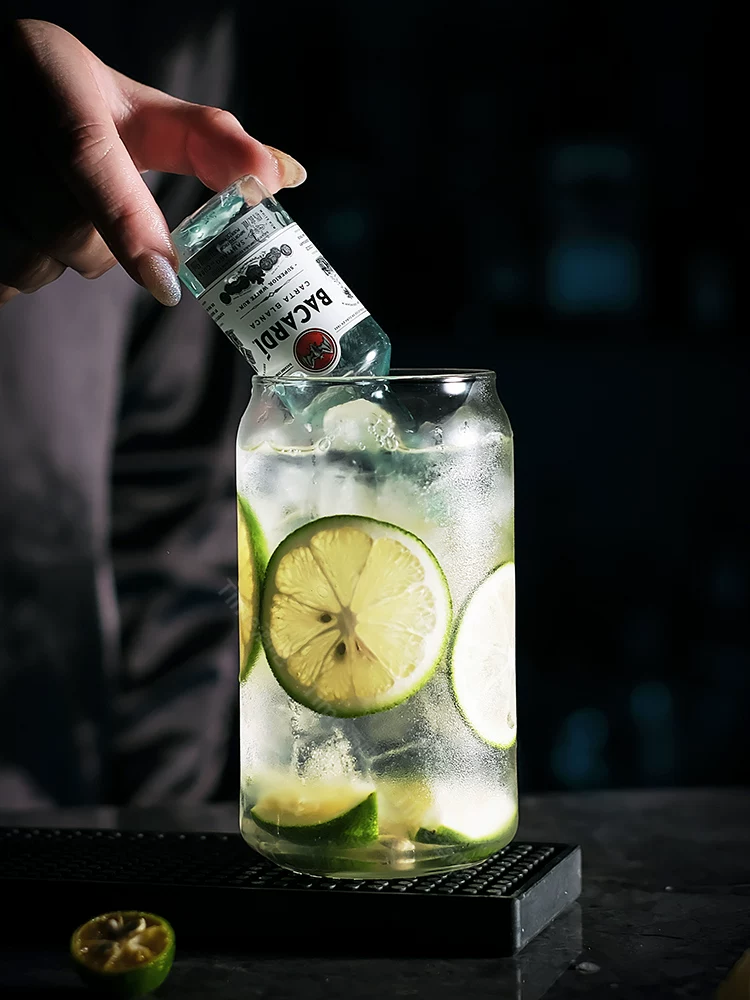 Ly cocktail Mojito sáng tạo hình lon, thẩm mỹ cao, ly cola đẹp mắt trên Instagram, ly cocktail phổ biến.