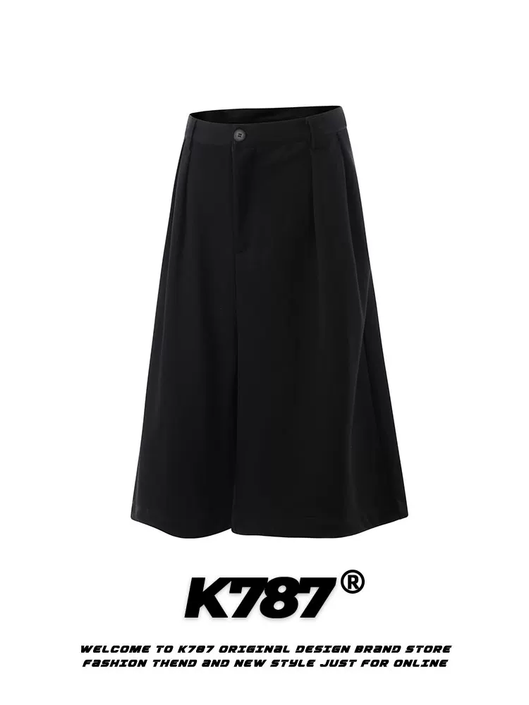 Quần âu ống rộng, cạp cao, chất liệu dày dặn, màu trơn, kiểu dáng đa năng, unisex, phong cách retro Mỹ, dáng thẳng, dài đến giữa bắp chân.