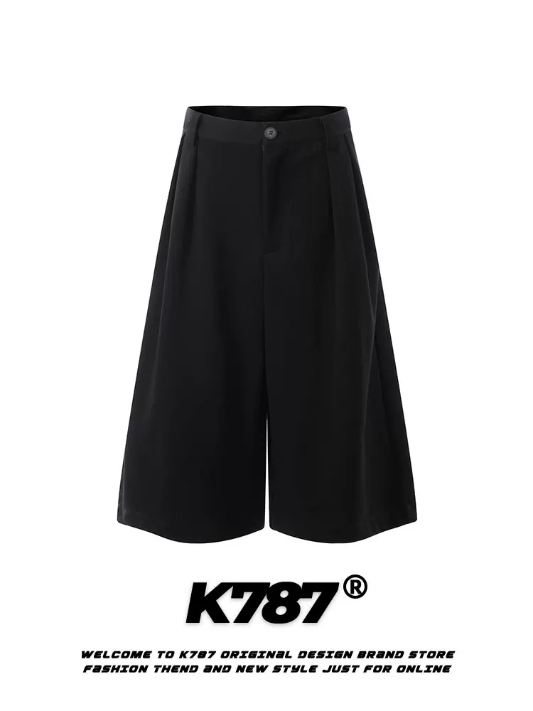 Quần âu ống rộng, cạp cao, chất liệu dày dặn, màu trơn, kiểu dáng đa năng, unisex, phong cách retro Mỹ, dáng thẳng, dài đến giữa bắp chân.