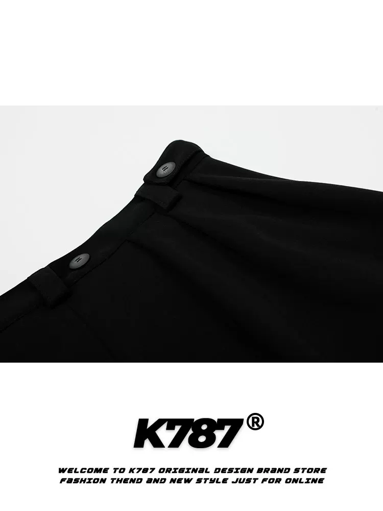 Quần âu ống rộng, cạp cao, chất liệu dày dặn, màu trơn, kiểu dáng đa năng, unisex, phong cách retro Mỹ, dáng thẳng, dài đến giữa bắp chân.