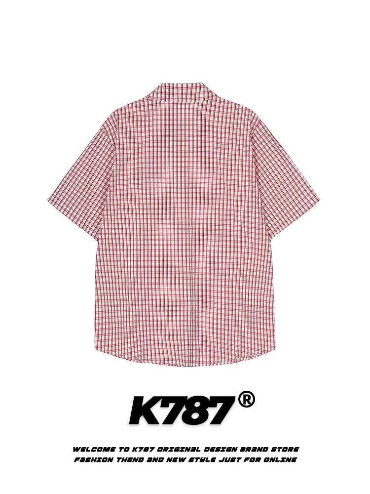 K787 Áo sơ mi ngắn tay kẻ sọc in họa tiết cổ điển kiểu Mỹ dành cho nam và nữ, áo nửa tay dáng rộng phong cách đại học giản dị cho mùa hè