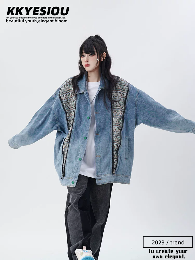 Áo khoác denim nam phong cách retro Mỹ, kiểu dáng dân tộc, phối nhiều chất liệu, kiểu dáng thường ngày, áo khoác denim đã qua xử lý làm cũ, kiểu áo khoác bóng chày cổ điển