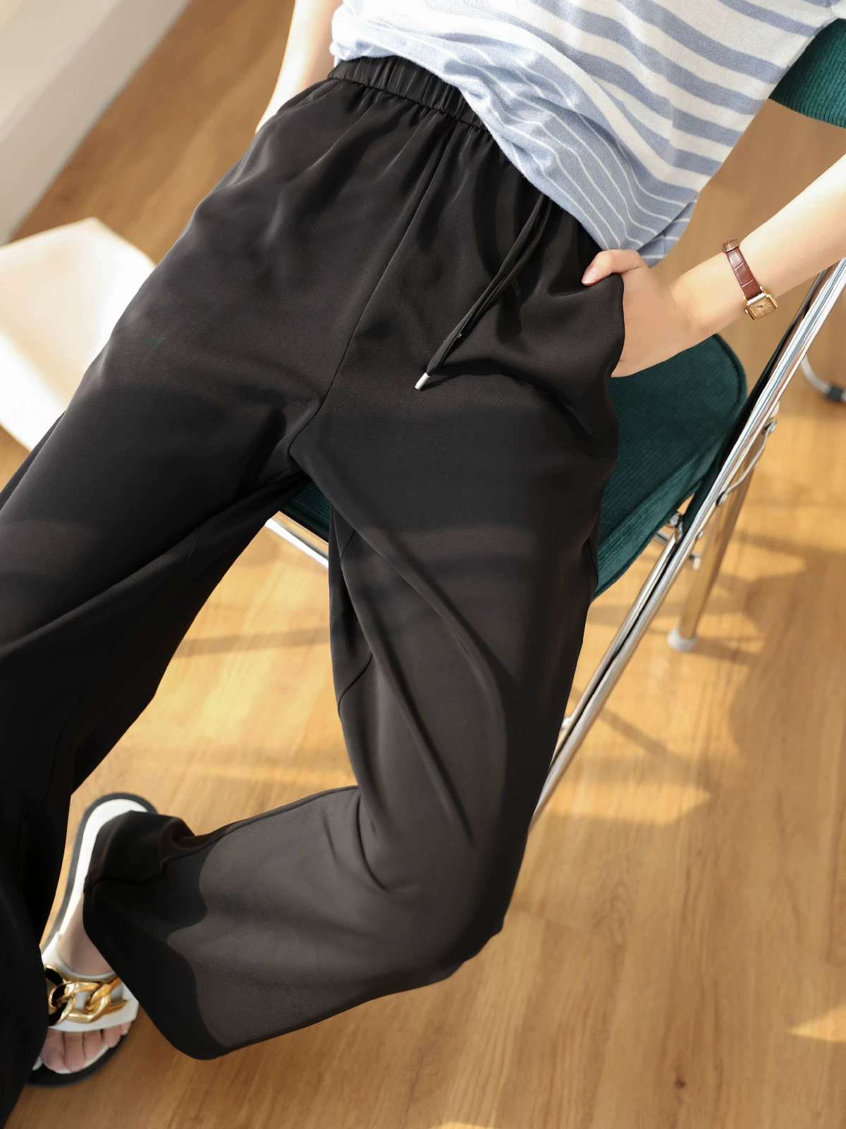 Tỷ lệ chi phí hiệu quả cao, độ thoải mái cao, mát mẻ và mềm mại, lưng thun buộc dây, quần ống rộng dáng thẳng rộng rãi cho nữ, mùa hè.