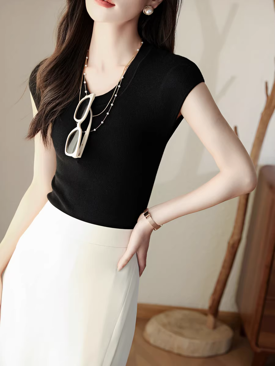 Phong cách CE*LIN chứa chứa lụa và len thật, áo thun dệt kim ngắn tay màu trơn thanh lịch, cổ chữ U, dành cho nữ trong mùa hè.