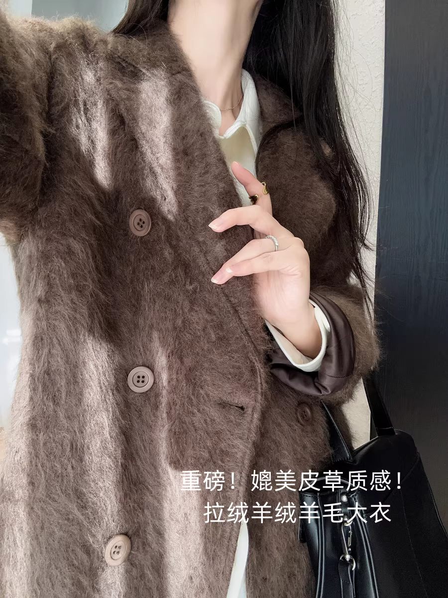 Tin tức nóng! Áo khoác len cashmere chải kỹ! Áo khoác len cashmere dê với cổ áo thời trang, áo khoác ngoài dài trung bình dành cho nữ, thích hợp cho mùa thu và mùa đông.