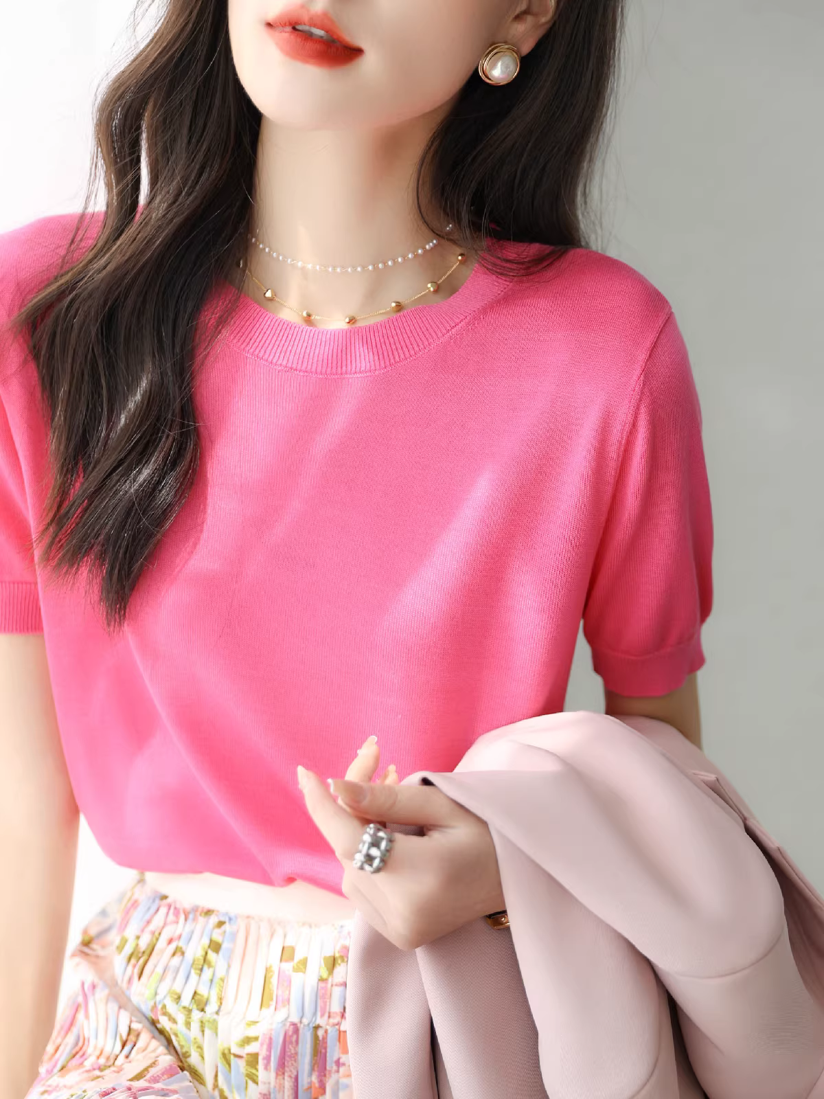 Áo thun ngắn tay màu kẹo ngọt mùa xuân hè mới lyocell thoải mái dáng rộng giảm béo thoáng khí cổ tròn dệt kim áo thun nữ ngắn tay