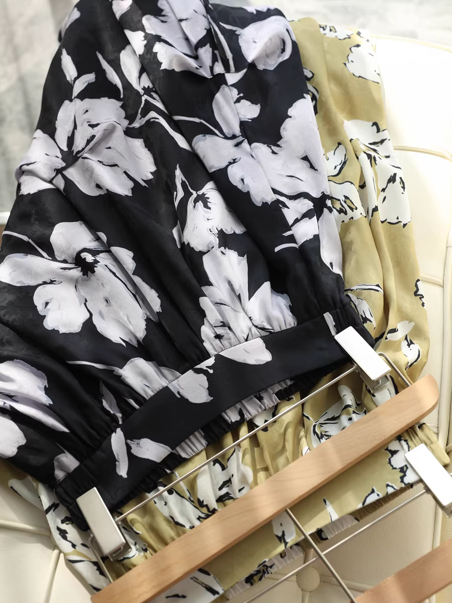 Váy chữ A che hông kiểu Pháp thanh lịch in họa tiết hoa anh túc lãng mạn dành cho nữ đầu thu phong cách mới