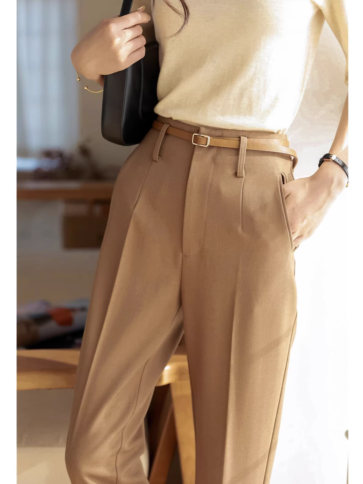 Quần kaki cao cấp, cạp cao, dáng ôm, phong cách thường ngày dành cho nữ, quần harem rộng rãi, tạo hiệu ứng xếp ly, kiểu quần ống đứng.