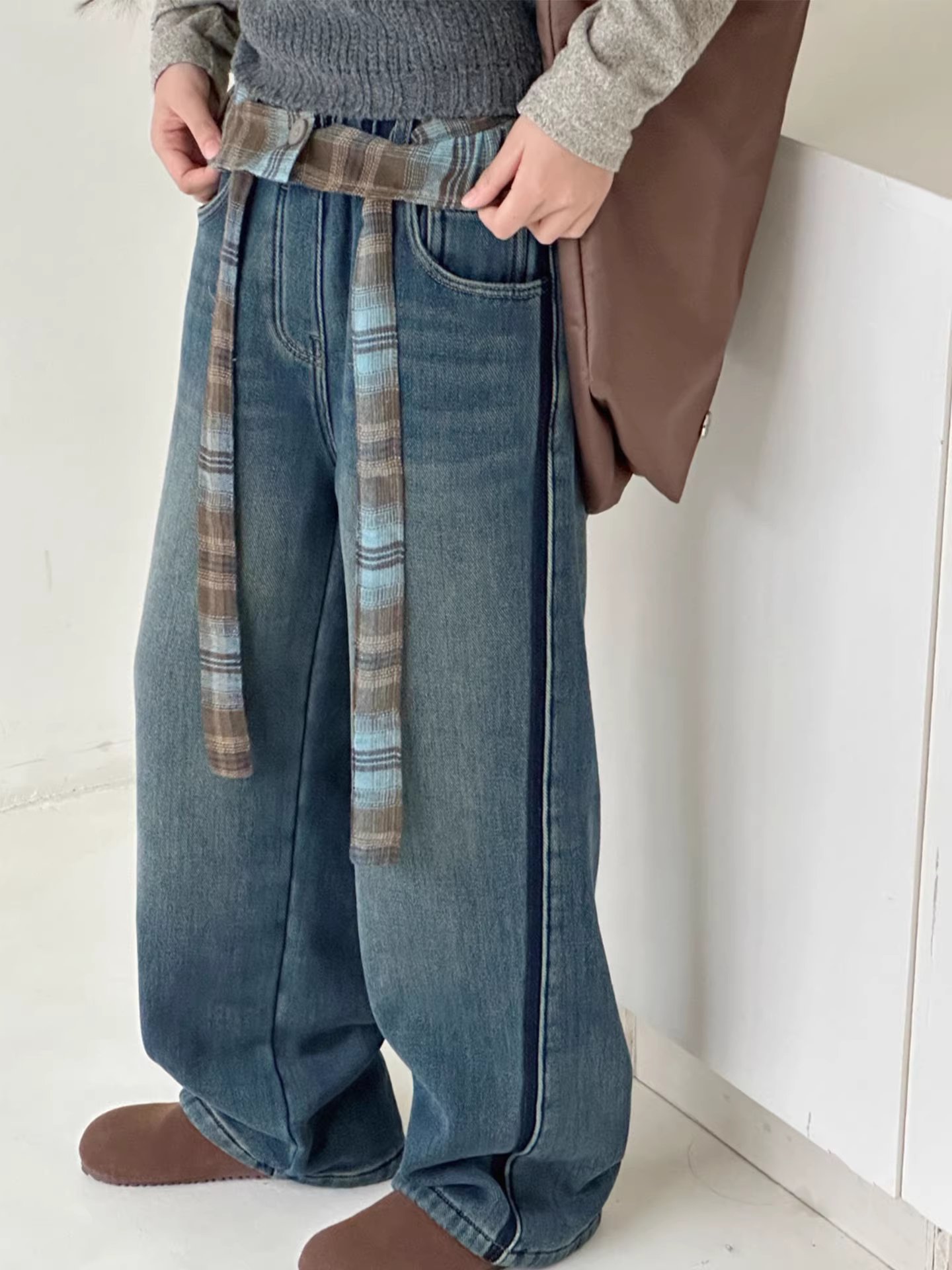 Quần jeans ống đứng phối vải lông cừu, họa tiết kẻ ca rô, phối ren, dành cho bé gái, mùa đông 2025, quần ống rộng tích hợp lớp lông cừu