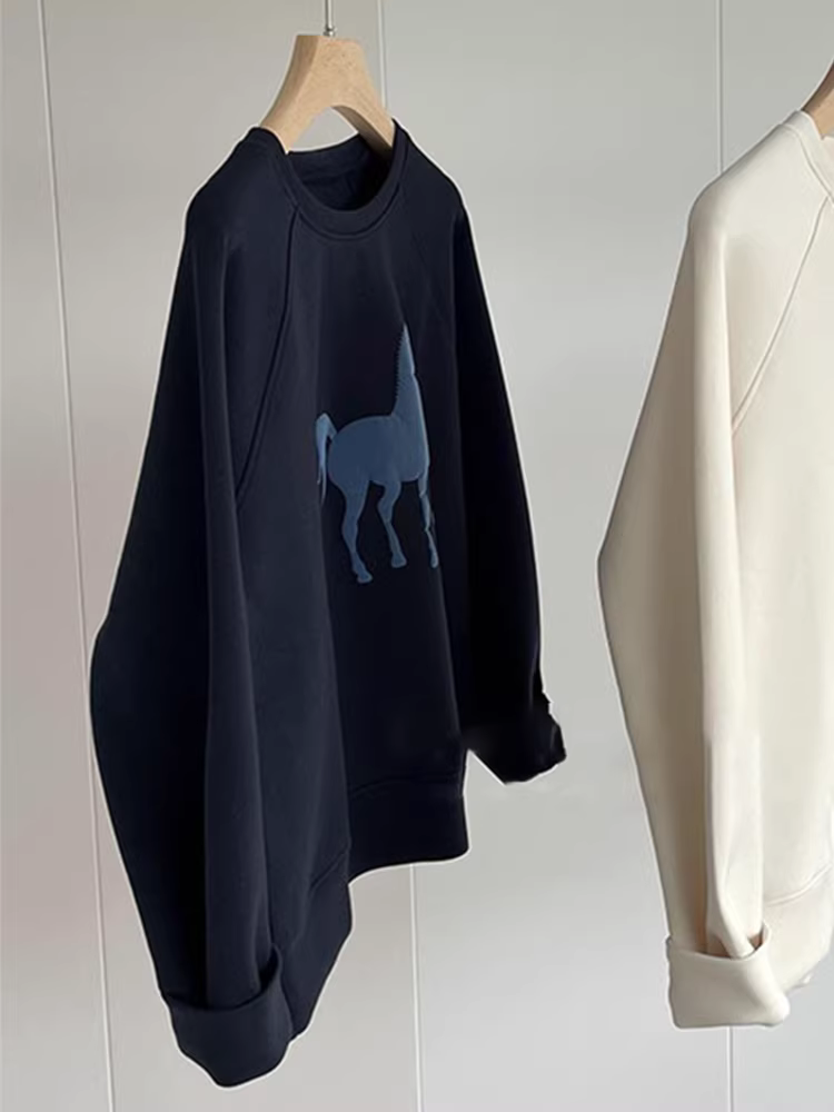 Áo thun cotton mềm mại và thân thiện với làn da dành cho bé gái Quần áo trẻ em mùa xuân thu 2025 dành cho trẻ lớn hơn, áo dáng rộng cổ tròn in họa tiết thời trang