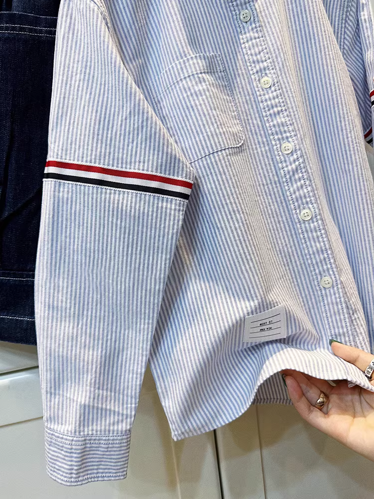 Áo sơ mi sọc TB cho bé trai 25 mùa thu kiểu mới cỡ vừa và lớn Áo sơ mi Oxford có họa tiết dành cho trẻ em Áo khoác thời trang cho bé trai