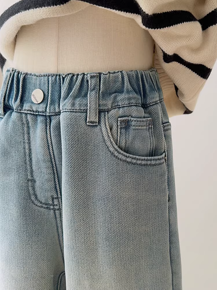 Quần áo trẻ em Hàn Quốc mùa đông 2025 kiểu mới, quần jean dày bằng len alpaca cho bé gái lớn, quần ống rộng suông
