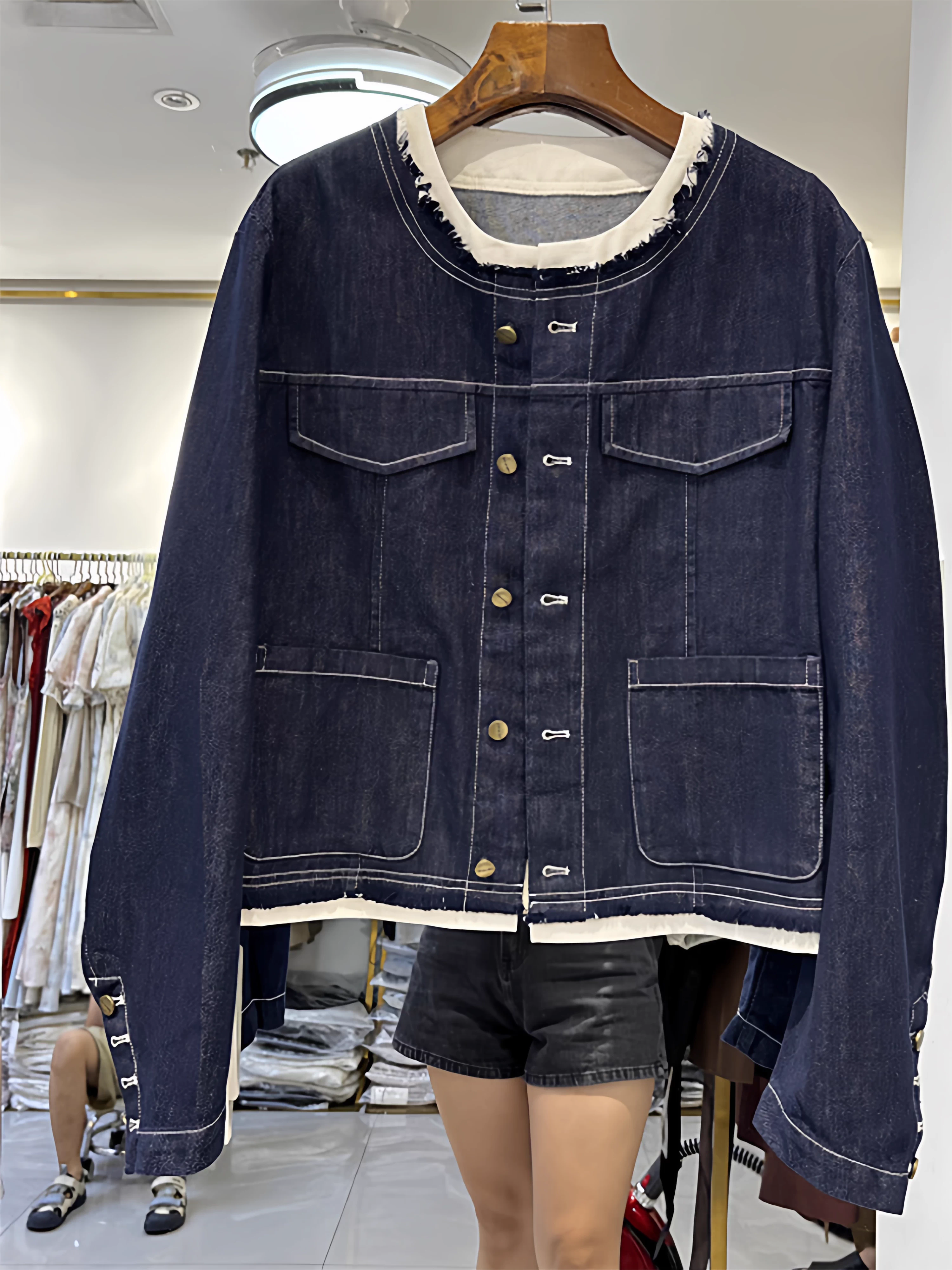 Áo khoác denim cổ tròn phối màu cho bé gái, kiểu dáng mới mùa thu 2025, rộng rãi, đa năng, thời trang, áo khoác denim trẻ trung dành cho trẻ lớn hơn